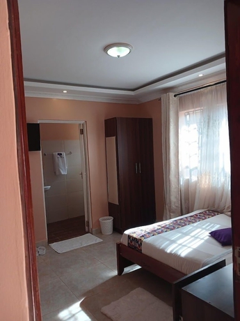 Imagen de la habitación del Hotel Jafra Elephant Inn. Foto 10