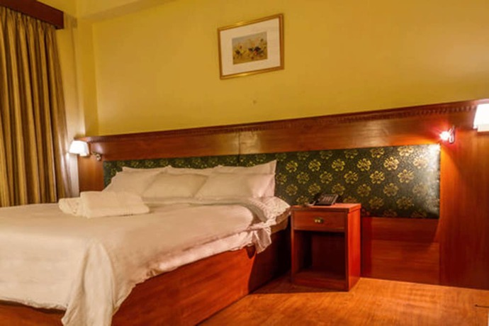 Imagen de la habitación del Hotel Jagat. Foto 9