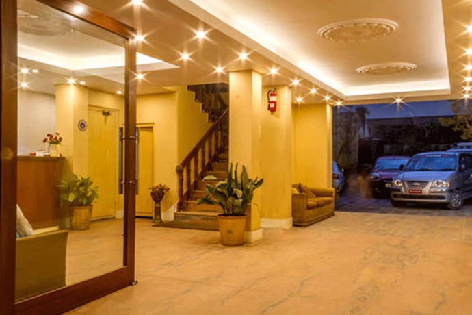 Imagen de los interiores del Hotel Jagat. Foto 17