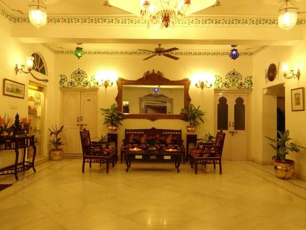 Imagen del bar/restaurante del Hotel Jagat Niwas Palace. Foto 2