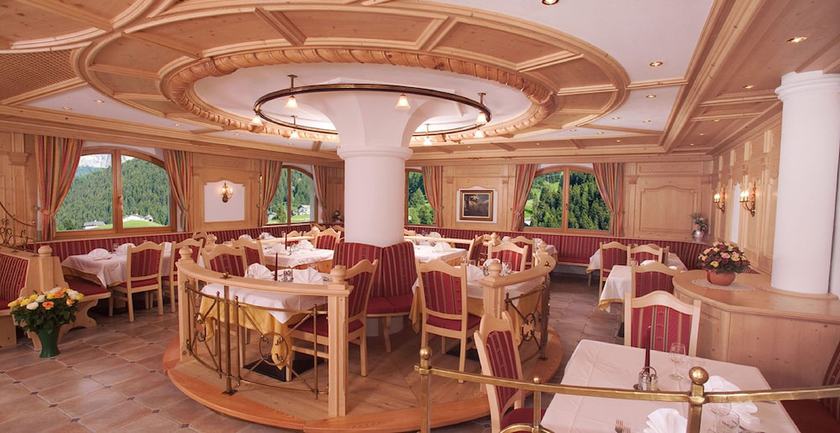 Imagen del bar/restaurante del Hotel Jagdhof, Pian. Foto 6