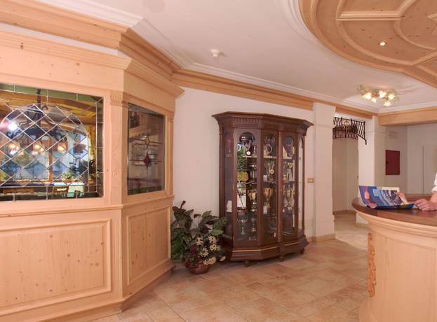 Imagen de los interiores del Hotel Jagdhof, Pian. Foto 13