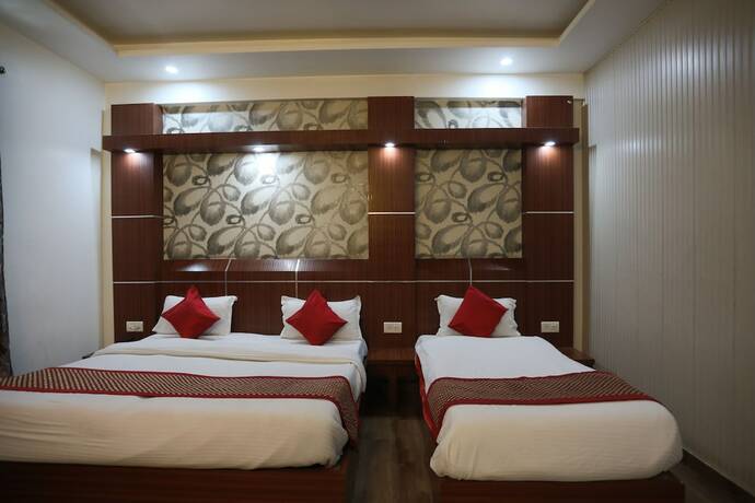 Imagen general del Hotel Jagdish Residency, Katra. Foto 10