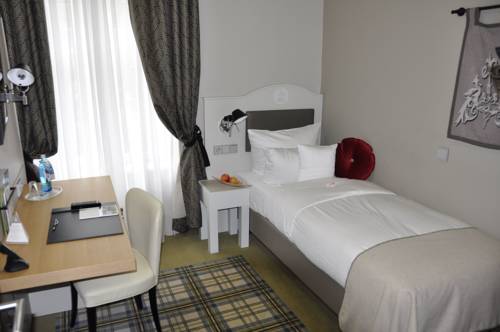 Imagen de la habitación del Hotel Jagdschloss Kranichstein. Foto 2