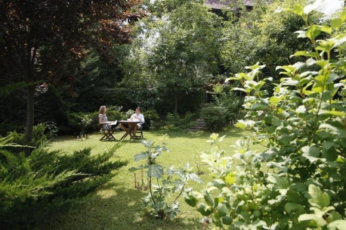 Imagen de los exteriores del Hotel Jagello. Foto 10