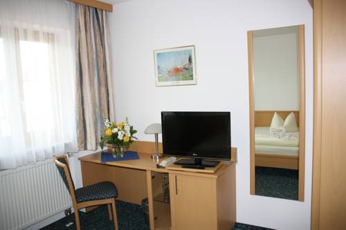 Imagen de la habitación del Hotel Jagermo. Foto 6