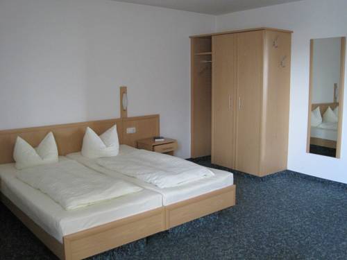 Imagen de la habitación del Hotel Jagermo. Foto 7