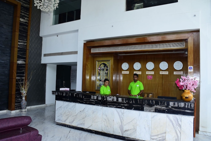 Imagen de los interiores del Hotel Jagrati Ananta Express. Foto 18