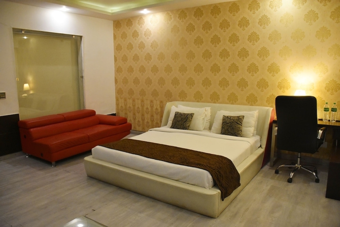 Imagen de la habitación del Hotel Jagrati Ananta Express. Foto 9