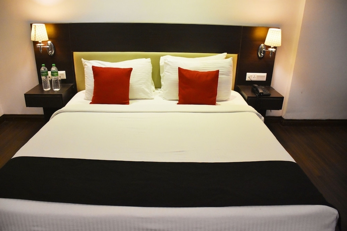 Imagen de la habitación del Hotel Jagrati Ananta Express. Foto 13