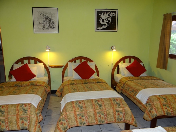 Imagen de la habitación del Hotel Jaguar Inn Tikal. Foto 2