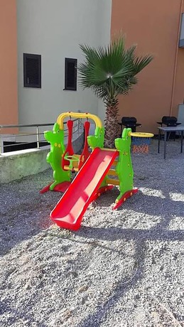 Imagen de los exteriores del Hotel Jaho. Foto 15