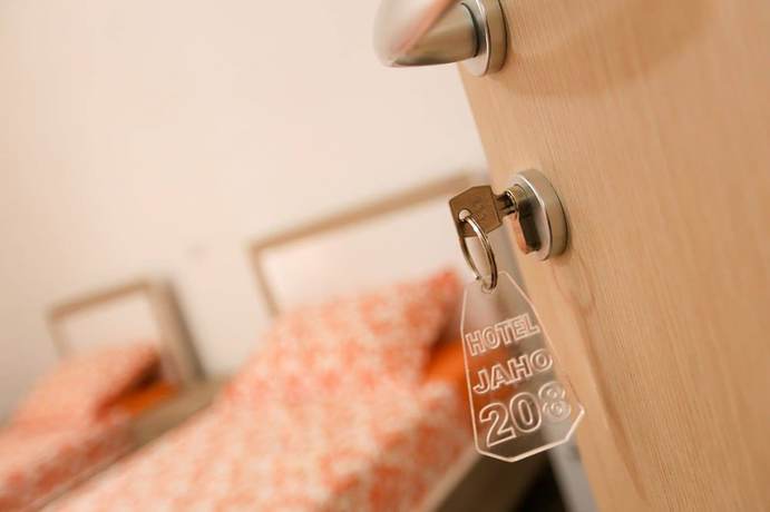 Imagen de la habitación del Hotel Jaho. Foto 13