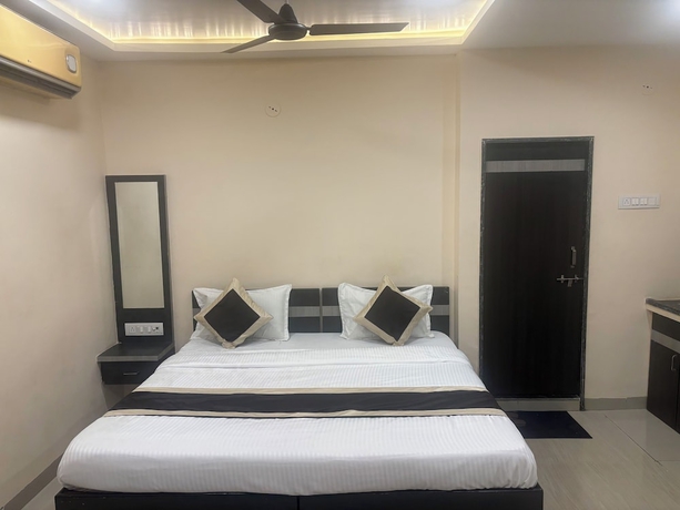 Imagen de la habitación del Hotel Jai Ambe. Foto 7