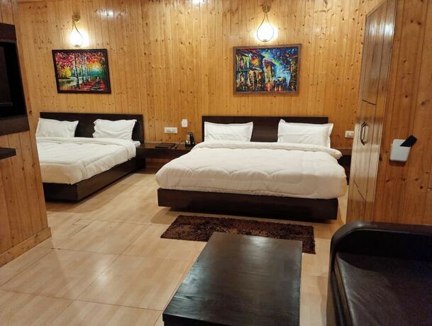 Imagen de la habitación del Hotel Jai Anjana Resort. Foto 13