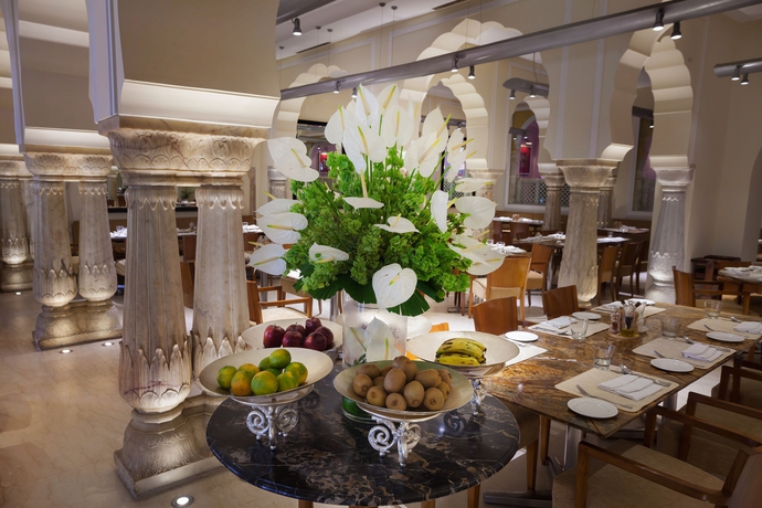 Imagen del bar/restaurante del Hotel Jai Mahal Palace. Foto 6