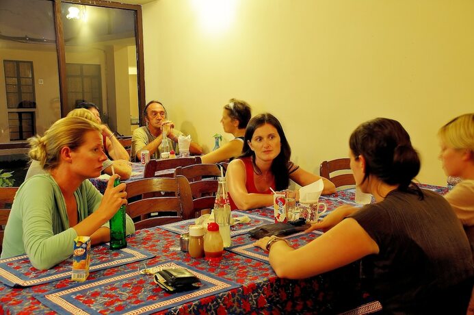 Imagen del bar/restaurante del Hotel Jai Niwas. Foto 14