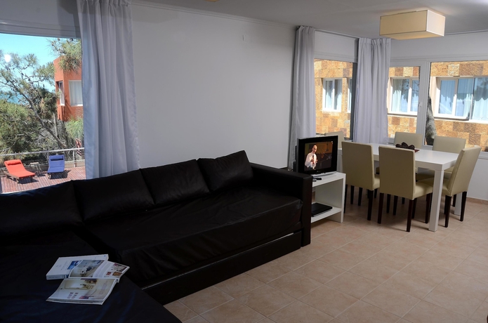 Imagen de los interiores del Hotel Jaina Resort and Spa. Foto 14