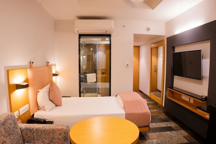 Imagen de la habitación del Hotel Jain\'s Rajhans. Foto 19