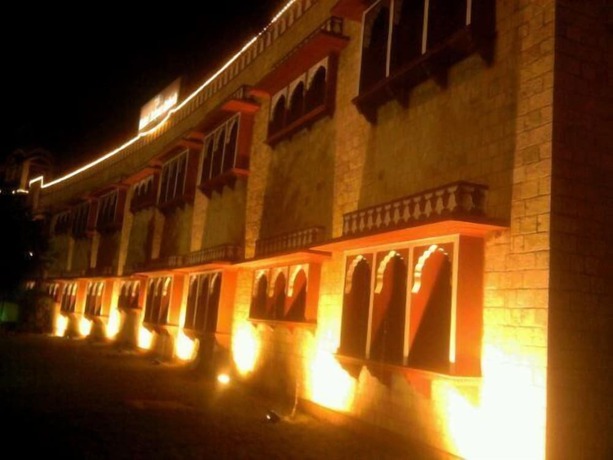 Imagen general del Hotel Jaipur Ashok. Foto 4