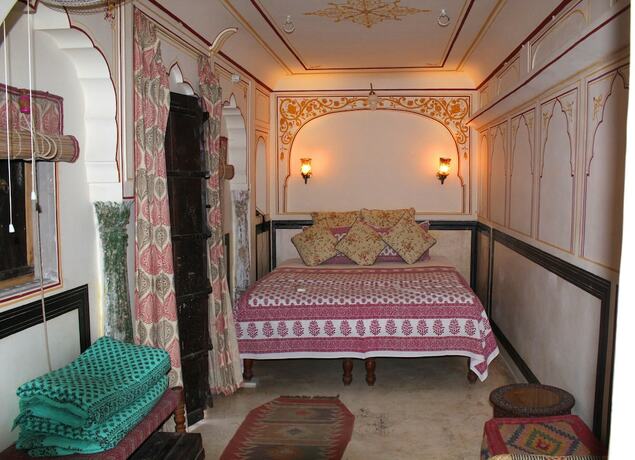 Imagen de la habitación del Hotel Jaipur Haveli. Foto 16