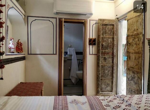 Imagen de la habitación del Hotel Jaipur Haveli. Foto 17