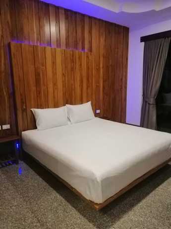 Imagen de la habitación del Hotel Jairak Hotel. Foto 9