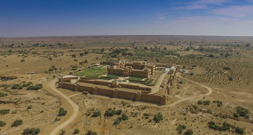 Imagen de los exteriores del Hotel Jaisalkot. Foto 7