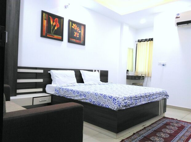 Imagen de la habitación del Hotel Jaishree Palace. Foto 15