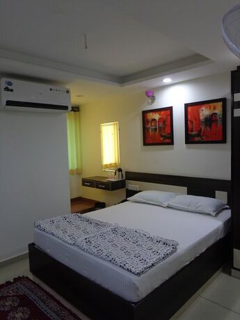 Imagen de la habitación del Hotel Jaishree Palace. Foto 21
