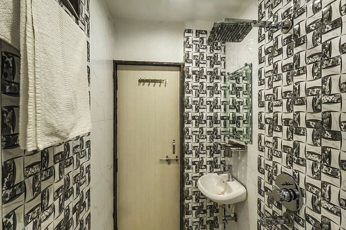 Imagen de la habitación del Hotel Jaishree Palace. Foto 29