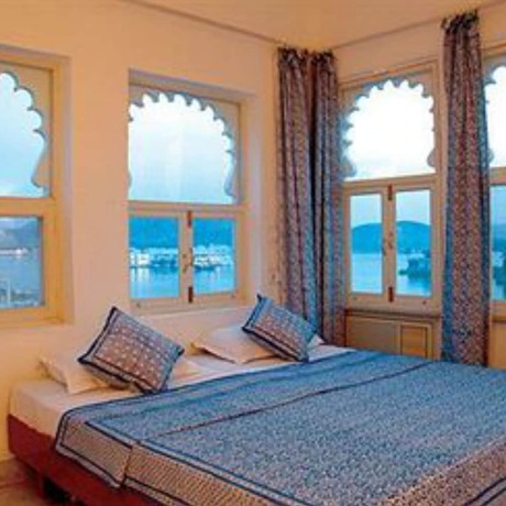 Imagen de la habitación del Hotel Jaiwana Haveli. Foto 27