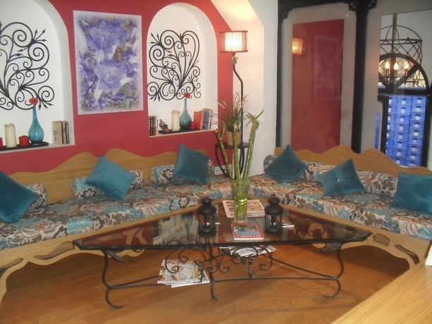 Imagen de los interiores del Hotel Jakaranda Istanbul. Foto 12