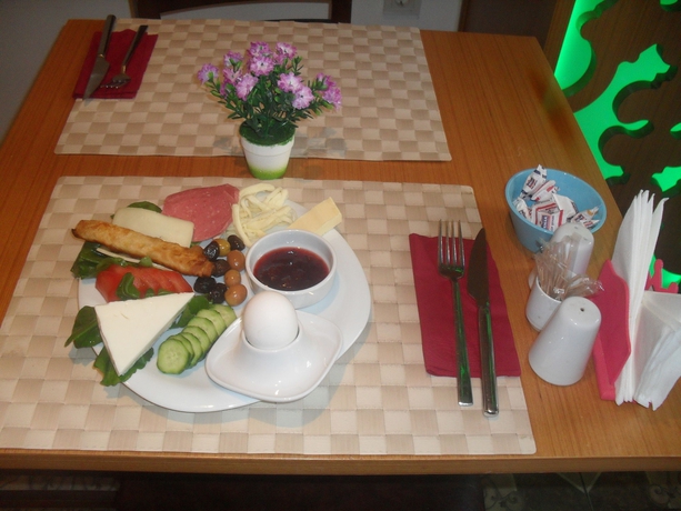 Imagen del bar/restaurante del Hotel Jakaranda Istanbul. Foto 5