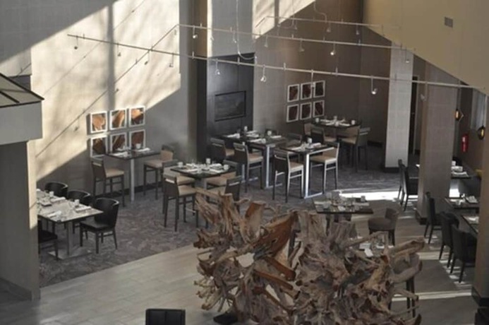Imagen del bar/restaurante del Hotel Jake's 58 Casino - Adult Only. Foto 6
