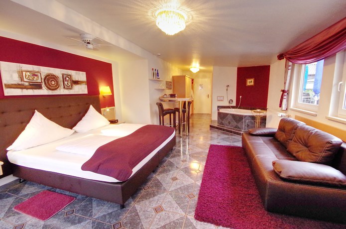 Imagen de la habitación del Hotel Jakob, Darmstadt. Foto 16
