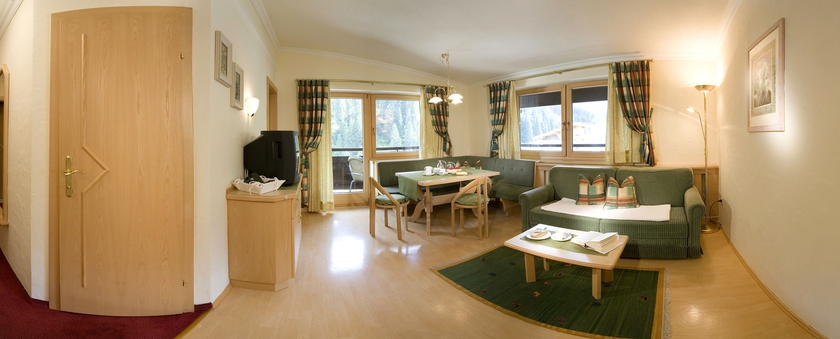 Imagen de la habitación del Hotel Jakober. Foto 7