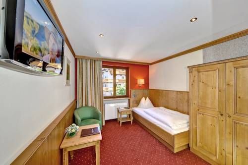 Imagen de la habitación del Hotel Jakobwirt. Foto 4