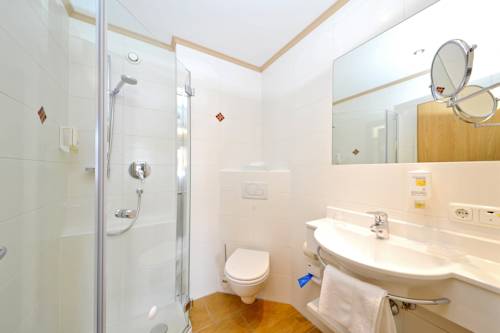 Imagen de la habitación del Hotel Jakobwirt. Foto 15