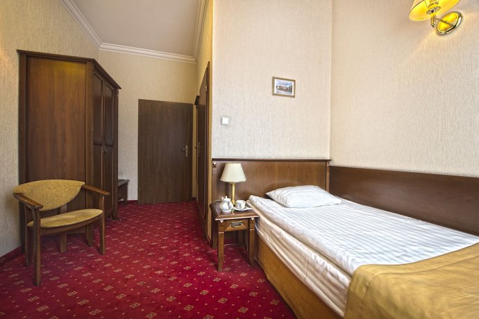 Imagen de la habitación del Hotel Jakub Sobieski. Foto 14