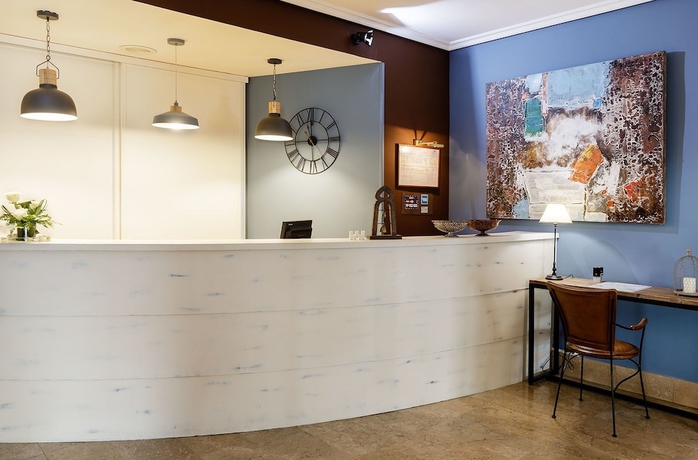 Imagen de los interiores del Hotel Jakue. Foto 18