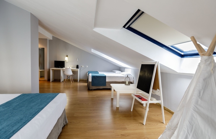 Imagen de la habitación del Hotel Jakue. Foto 10