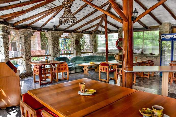 Imagen del bar/restaurante del Hotel Jakuzzi. Foto 2