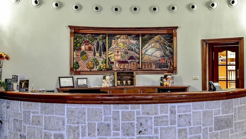 Imagen de los interiores del Hotel Jalance. Foto 17