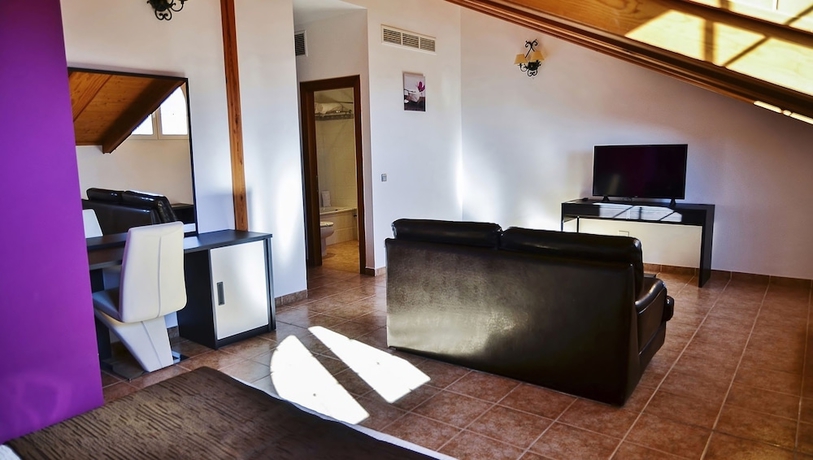 Imagen de la habitación del Hotel Jalance. Foto 11