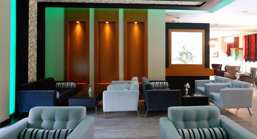Imagen de los interiores del Hotel Jaleriz. Foto 17