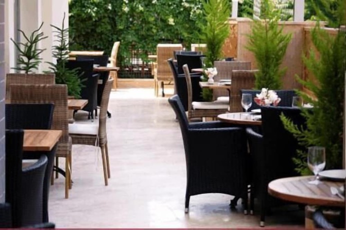 Imagen del bar/restaurante del Hotel Jaleriz. Foto 5