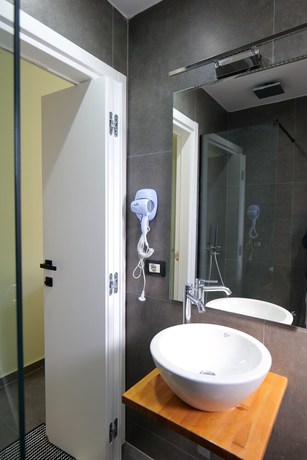 Imagen de la habitación del Hotel Jali. Foto 2