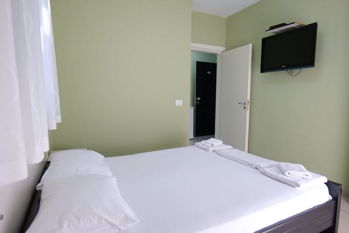 Imagen de la habitación del Hotel Jali. Foto 9