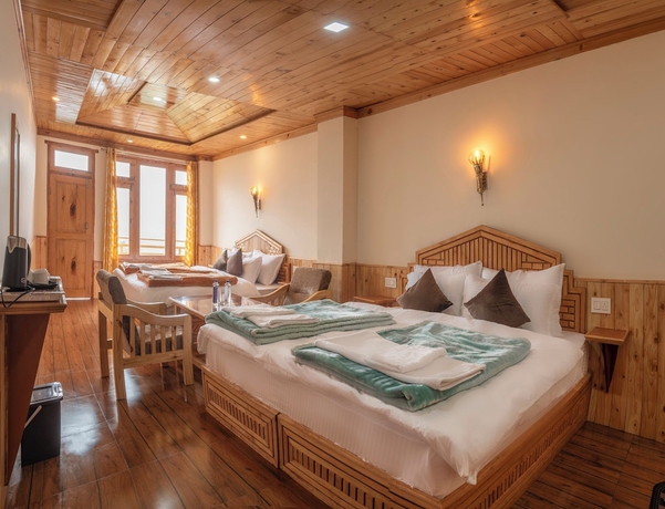 Imagen de la habitación del Hotel Jalori Hills. Foto 8